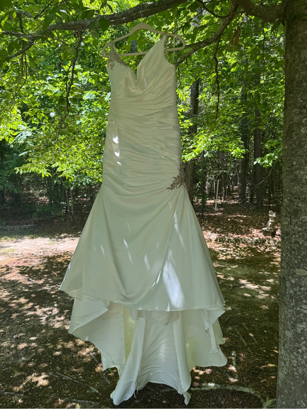 VTG 2006 Sottero and Midgley Embellished Ivory Ruched Wedding Gown - Picture 13 of 17